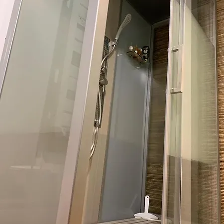 Apartment Renove & Calme - Centre-ville 4 A 6 Pers - 2eme Etage Cuisine Equipee- Linge Et Menage En Option Cauterets