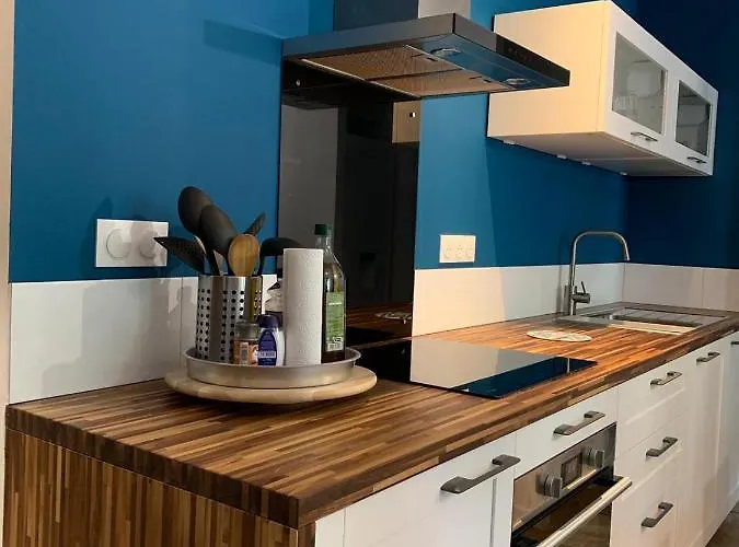 Renove & Calme - Centre-ville 4 A 6 Pers - 2eme Etage Cuisine Equipee- Linge Et Menage En Option *